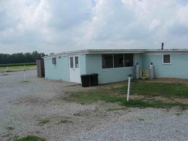 Star View Drive-In - 2010 Photo (newer photo)